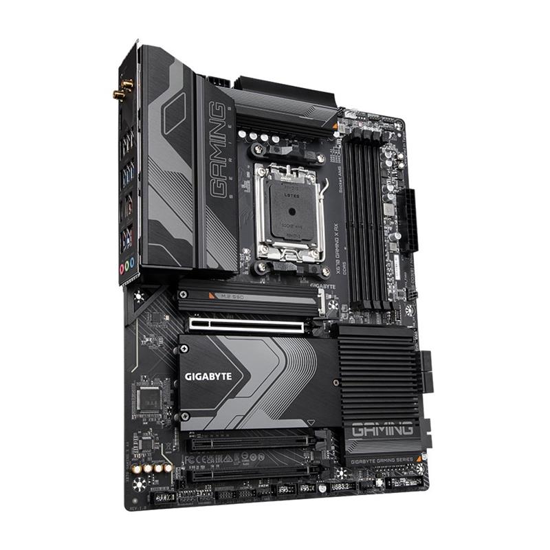 Gigabyte X670 GAMING X AX AMD X670 Socket AM5 ATX