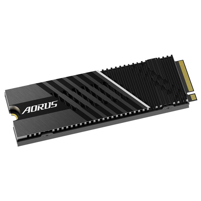 Gigabyte AORUS Gen4 7000s M.2 2000 GB PCI Express 4.0 3D TLC NAND NVMe