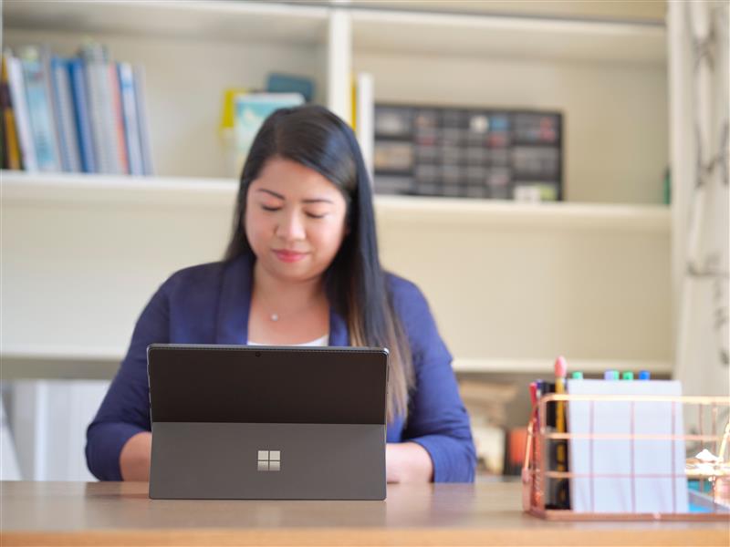 Microsoft Surface Pro 8 Demo 512 GB 33 cm (13"") Intel® Core™ i7 16 GB Wi-Fi 6 (802.11ax) Windows 10 Pro Grafiet