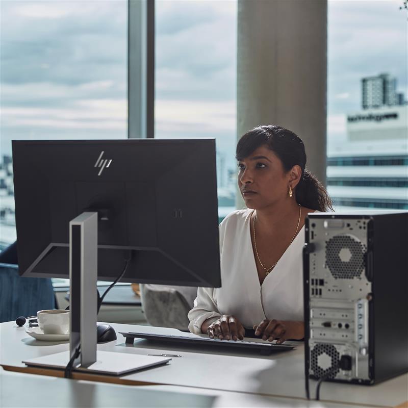 HP Pro Tower 400 G9 Desktop PC